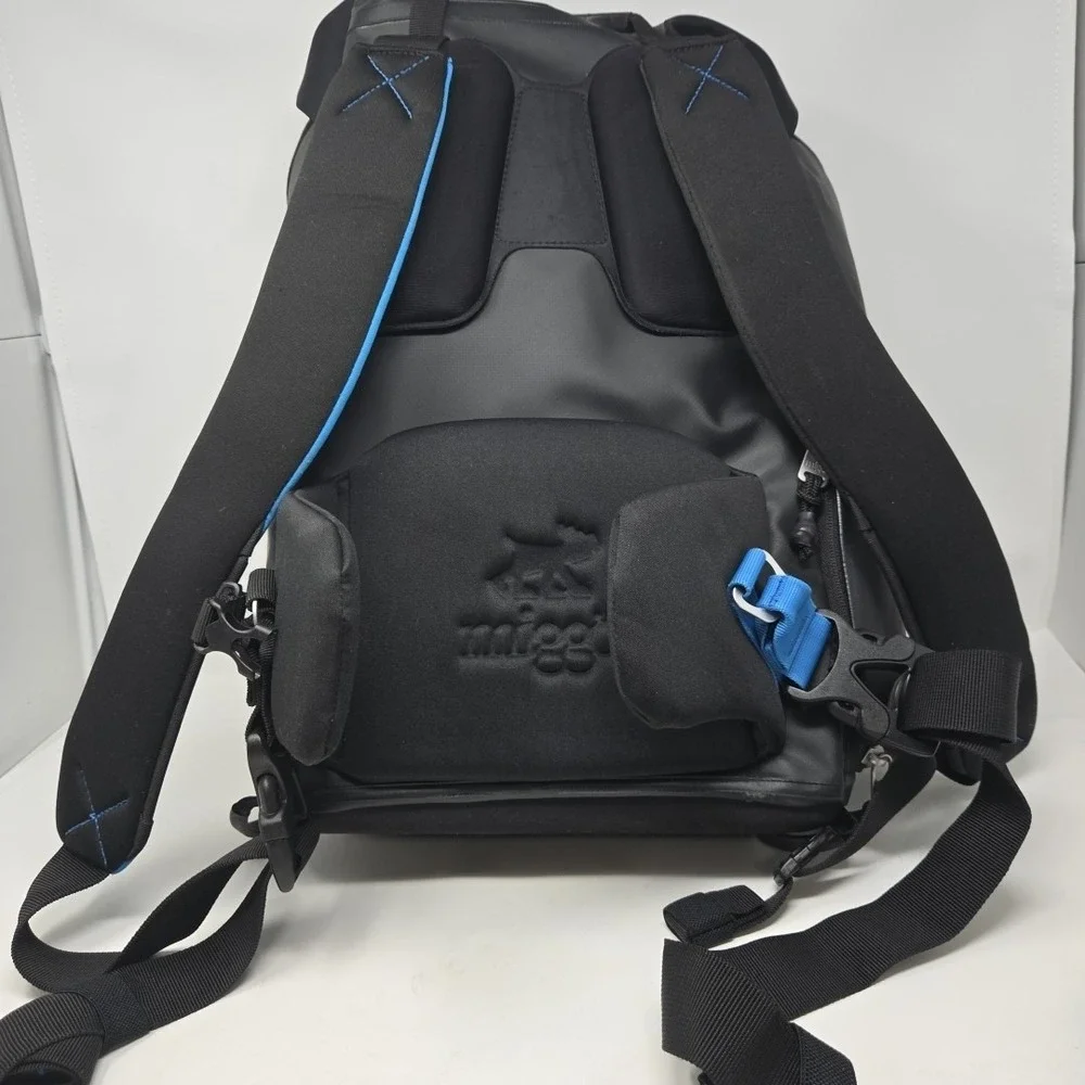 Miggo Agua Stormproof Versa 90 Backpack  Camera‎ Bag 15.4